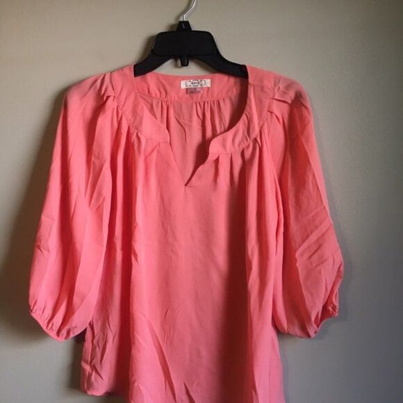 ezra Tops - Ezra small 3/4 sleeved pink top